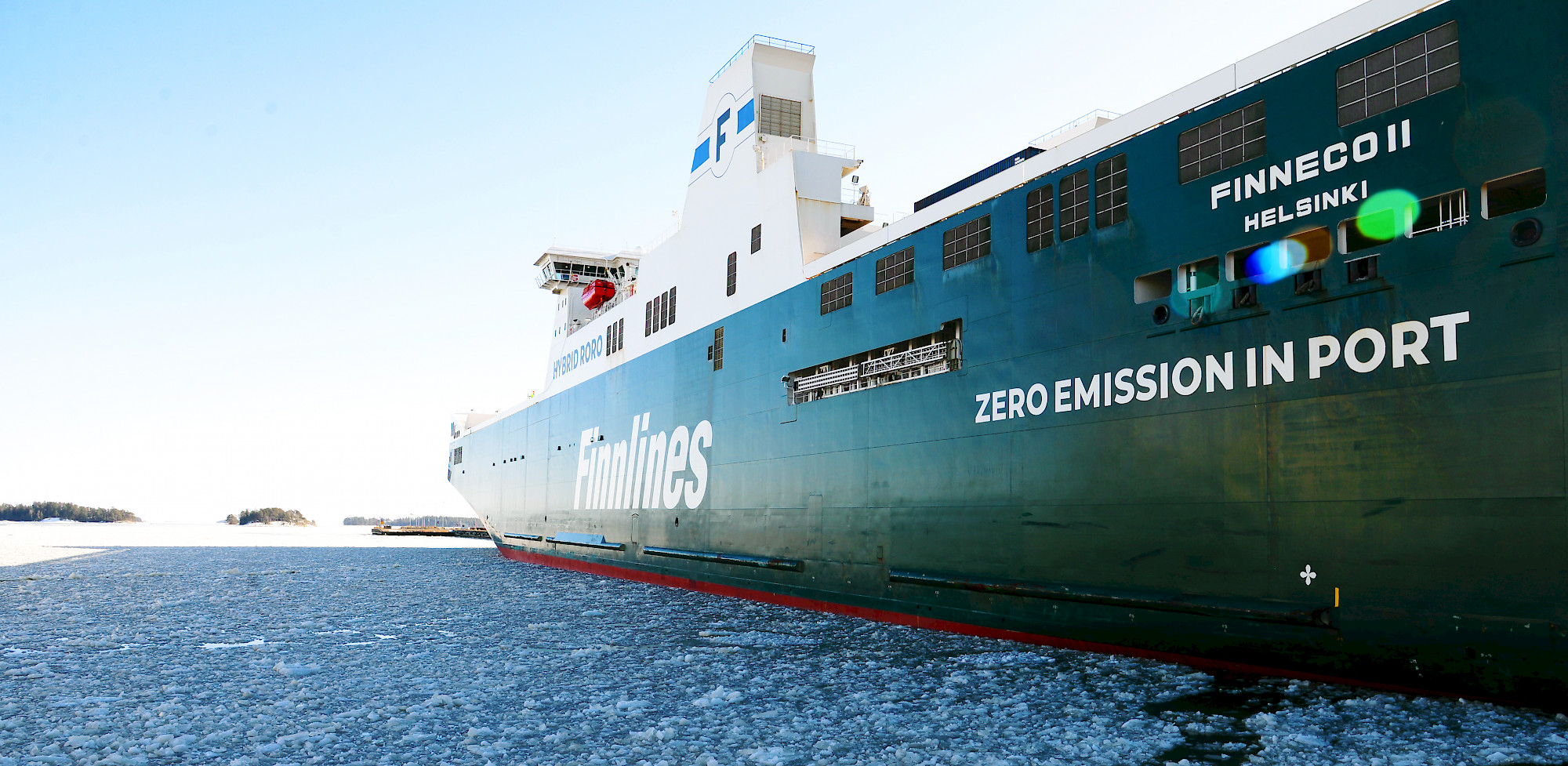 Zero emissions in port