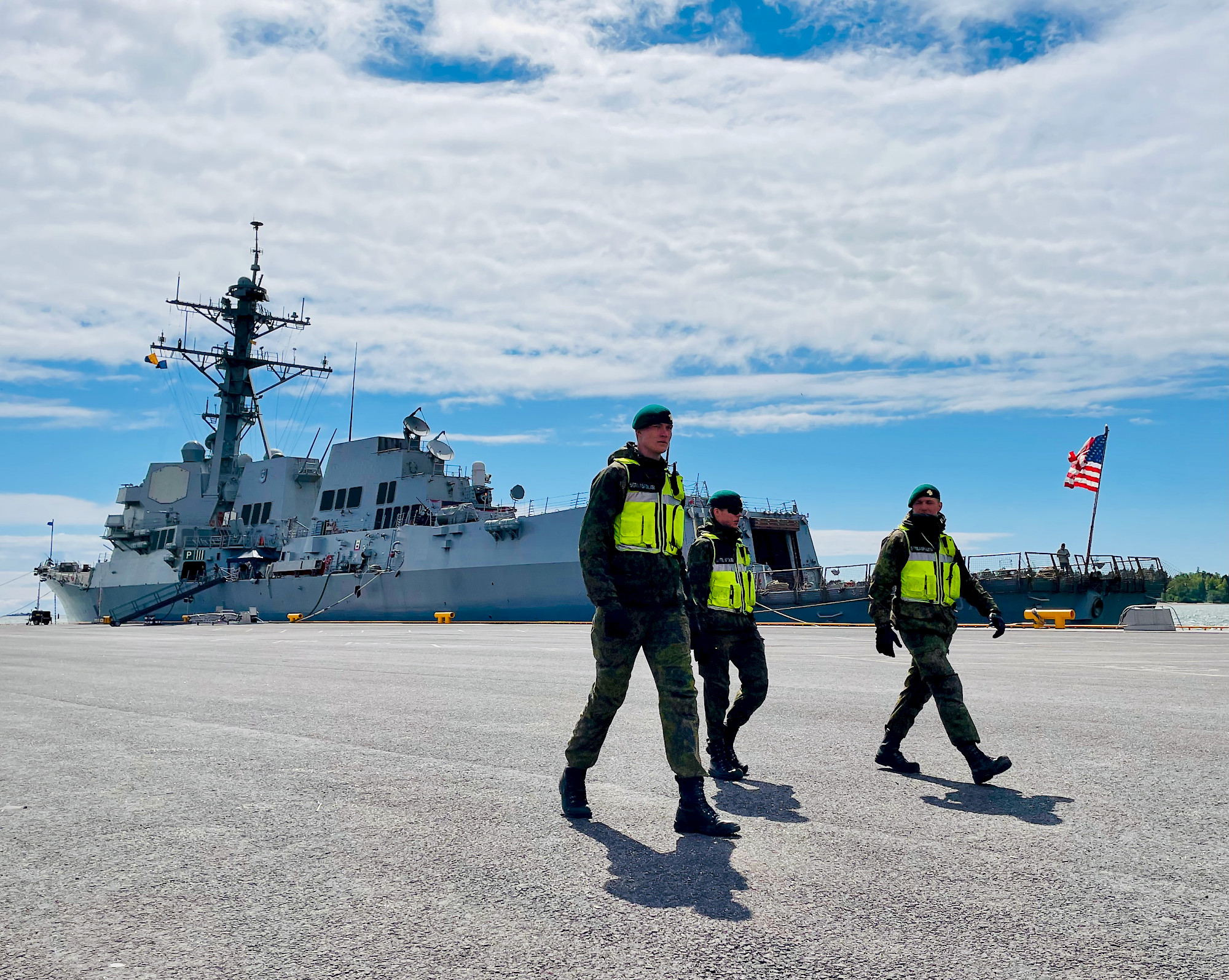 Nato-maiden aluksia Helsingissä